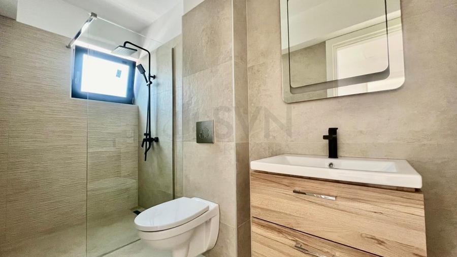 Casă individuală cu 4 camere cu Canalizare în Bucureștii Noi