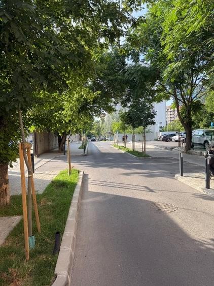 Apartament cu 2 camere semidecomandat, mobilat în Grozăvești