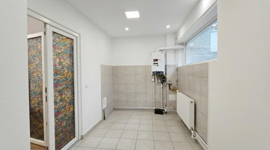 Spațiu comercial, de 60 mp, în Titulescu