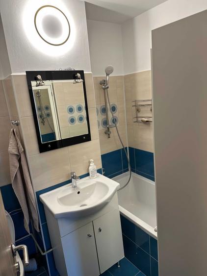 Apartament cu 2 camere decomandat în Ultracentral