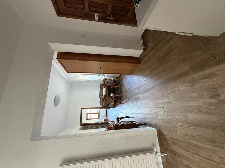 Casa de vanzare la poalele Mun?ilor Bucegi, langa Sinaia - 10