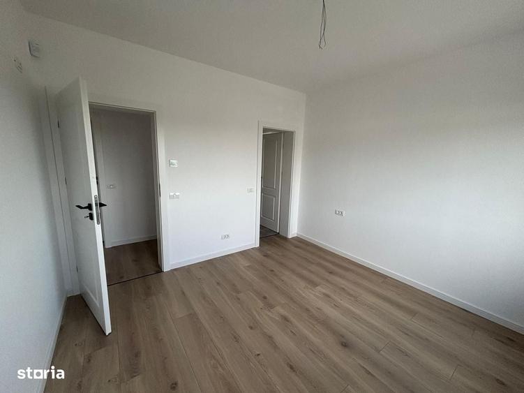 Casă cu 3 camere în Rahova