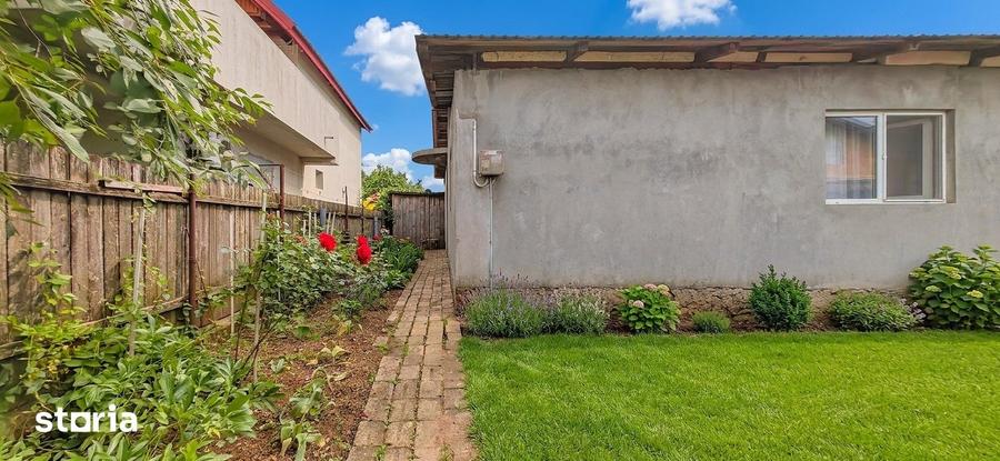 Casă cu 3 camere cu Teren 200 Mp în Alexandriei