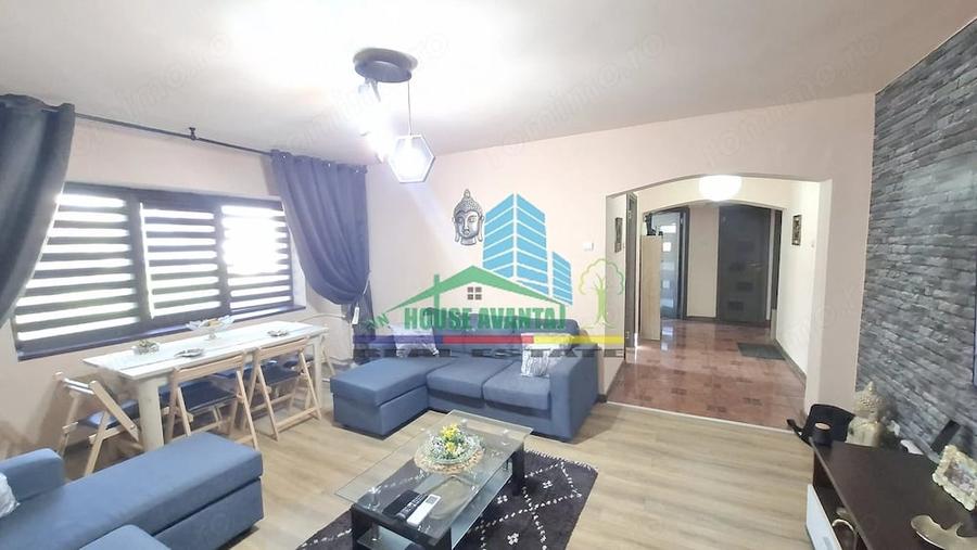 Apartament cu 3 camere decomandat în Sud