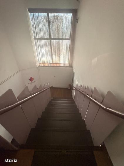 Spațiu comercial, de 40 mp, în Independenței