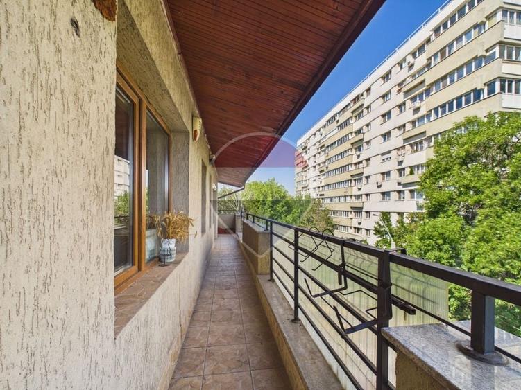 Apartament 5 camere de vanzare în zona Bucurestii Noi - 13