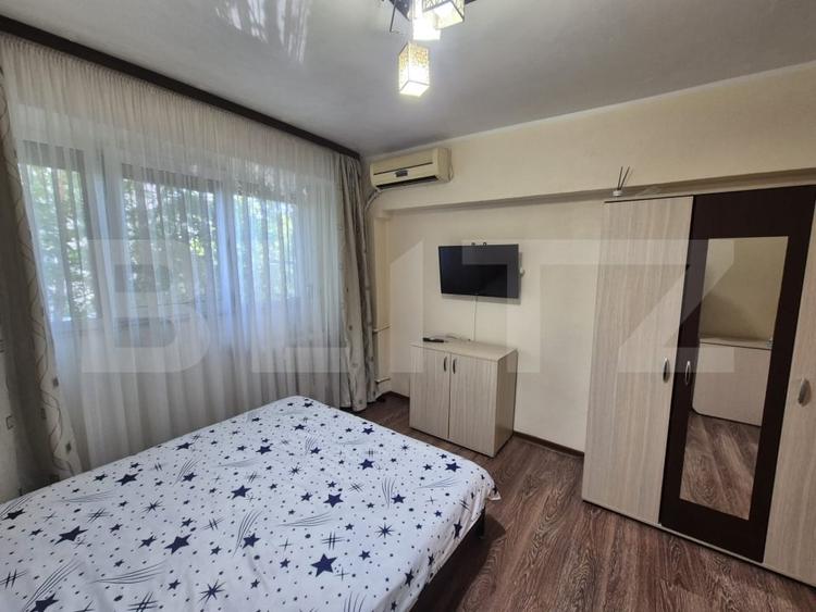 Garsonieră decomandată, mobilată în Micro 13