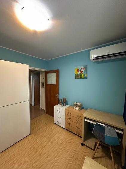 Apartament cu 3 camere decomandat în 1 Decembrie 1918