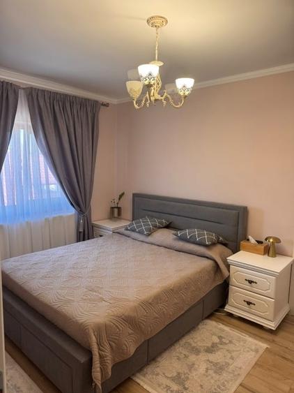 Apartament cu 3 camere semidecomandat în Valea Lupului
