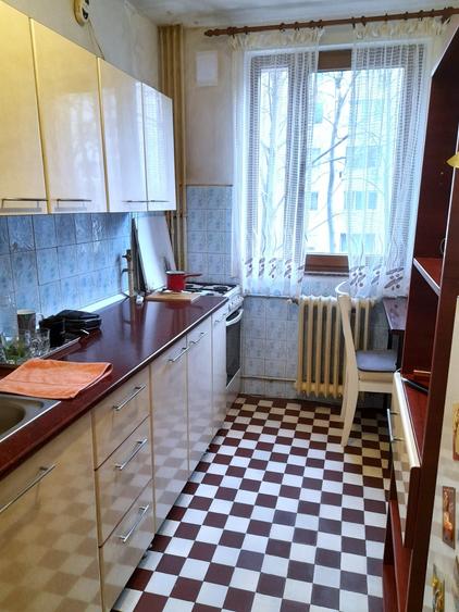 Apartament cu 4 camere decomandat, mobilat în Drumul Taberei