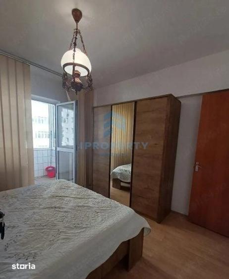 Apartament cu 3 camere decomandat, mobilat în Pantelimon