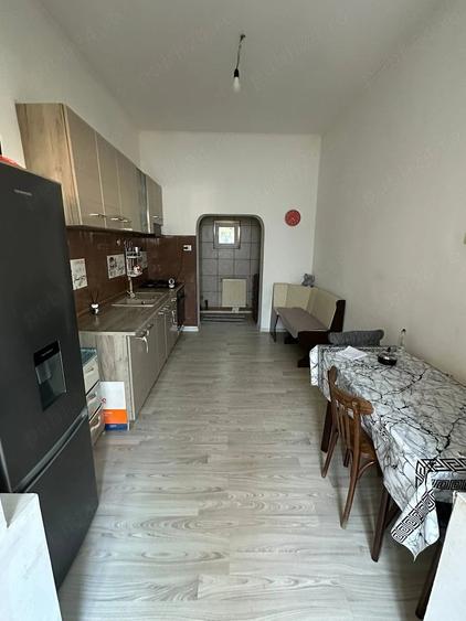Casă cu 2 camere cu Teren 170 Mp în Central
