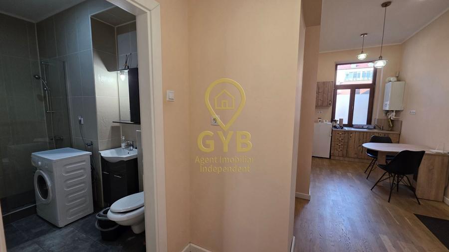 Apartament cu 2 camere decomandat, mobilat în Ultracentral