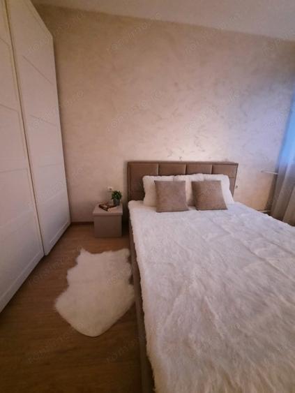 Apartament cu 3 camere decomandat în Olimpia-Stadion