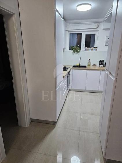 Apartament cu 4 camere semidecomandat, mobilat în Mănăștur