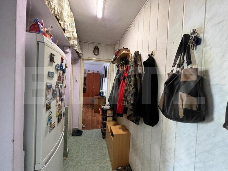 Apartament cu 2 camere semidecomandat, mobilat în 14 Mai — fotografia 3