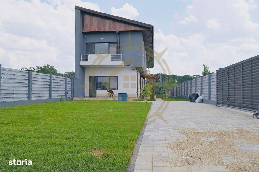Casă cu 4 camere în Săftica