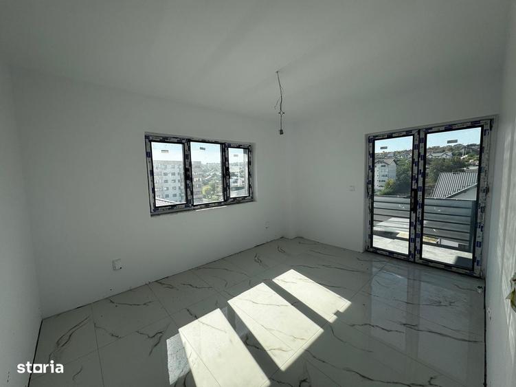 Apartament cu 4 camere în Central