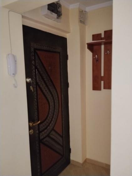 Apartament cu 2 camere semidecomandat în Vărsătura