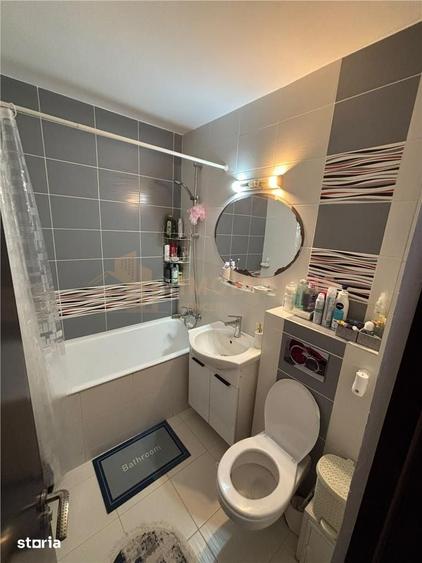 Apartament cu 2 camere semidecomandat în Săsar