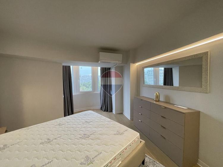 Apartament cu 3 camere decomandat, mobilat în P-ța Alba Iulia