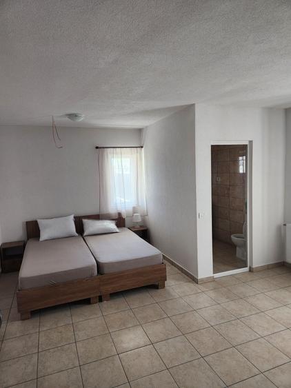 Casă cu 4 camere cu Teren 500 Mp în Lumina