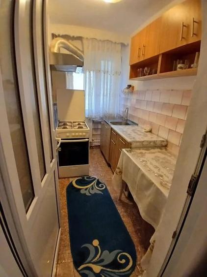 Apartament cu 2 camere nedecomandat în Narcisa