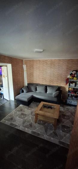 Casă cu 3 camere cu Teren 200 Mp în Central