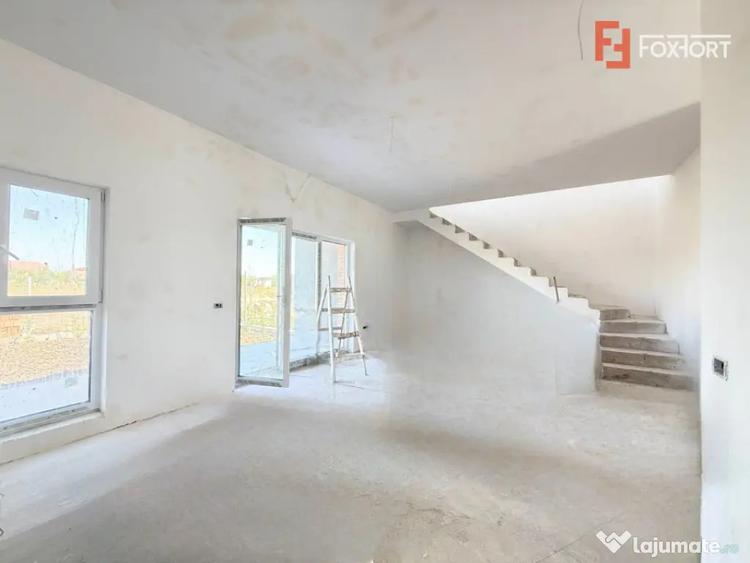 Casă cu 3 camere cu Teren 180 Mp în Săcălaz