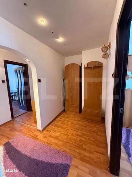 Apartament cu 3 camere decomandat în Central