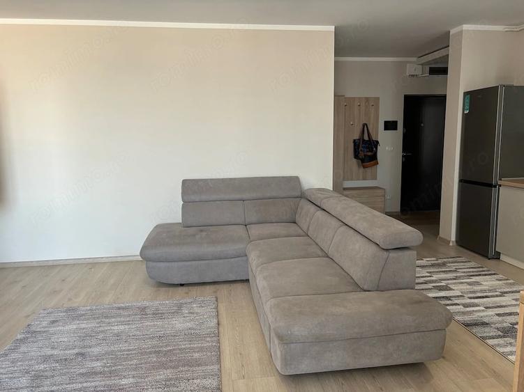 Apartament cu 2 camere decomandat în Spitalul Județean