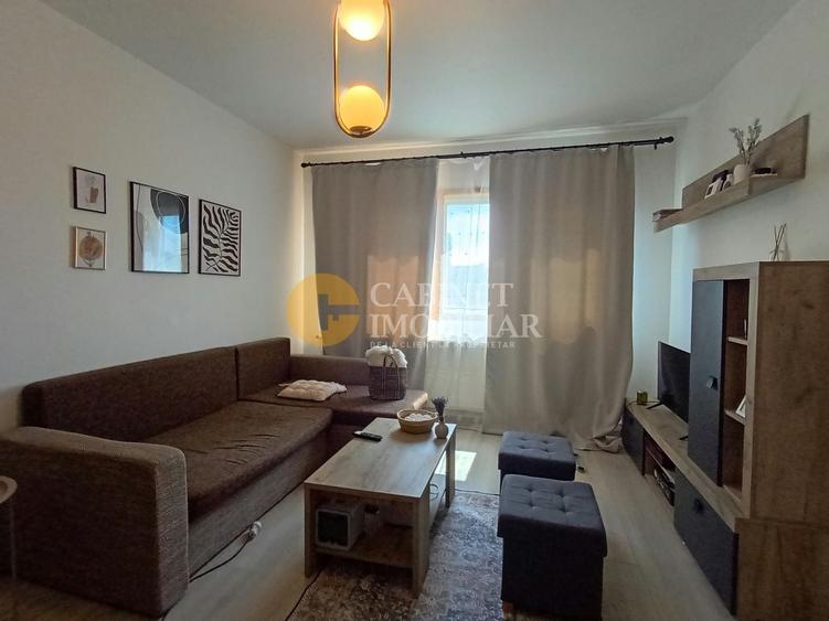 Apartament cu 2 camere nedecomandat, mobilat în Podu Roș