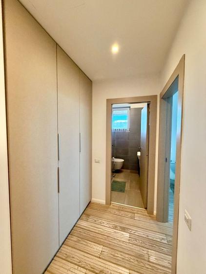 Apartament cu 3 camere în Iancu Nicolae