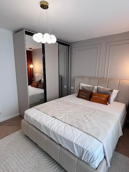 Apartament cu 2 camere decomandat, mobilat în Decebal