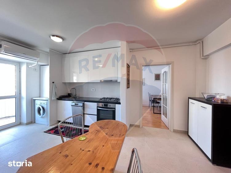 Apartament cu 2 camere decomandat în 13 Septembrie