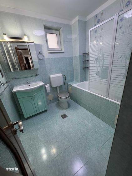 Casă cu 4 camere cu Teren 190 Mp în Central