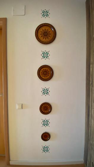 Apartament cu 3 camere semidecomandat, mobilat în Doamna Ghica