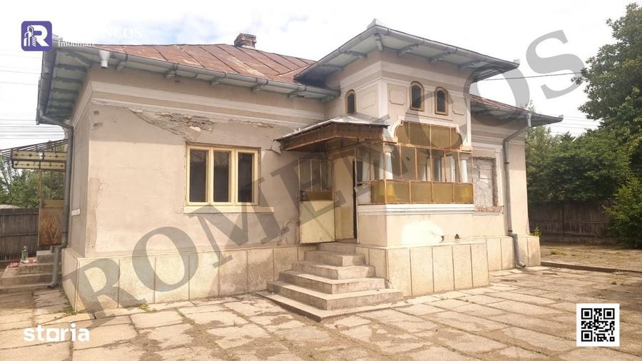 Casă cu 6 camere cu Teren 1334 Mp în Central