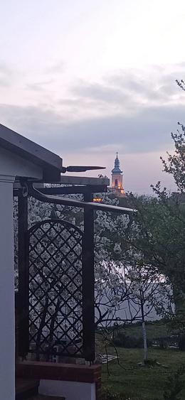 Casă cu Teren 3311 Mp în Ianova