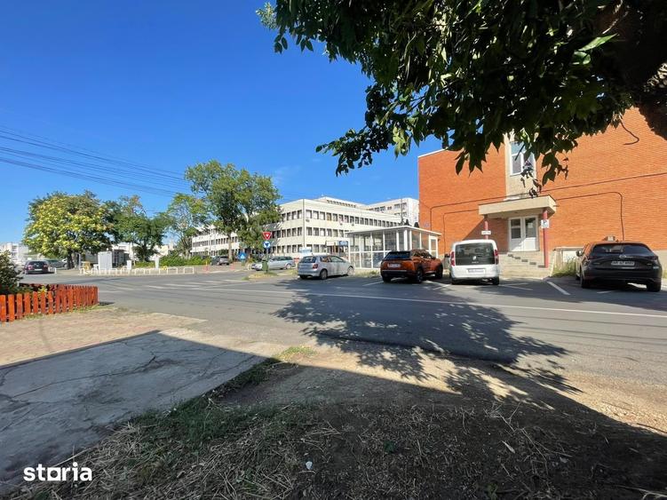 Casă cu 3 camere cu Teren 174 Mp în Central