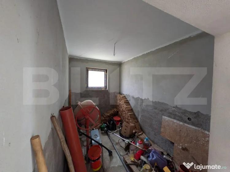 Casă cu 5 camere cu Teren 141 Mp în Central