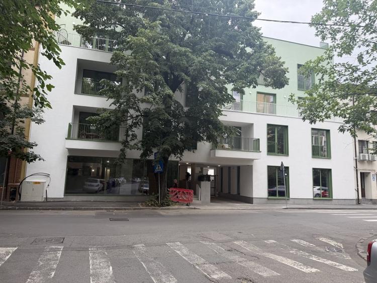 Spațiu comercial, de 65 mp, în Ștefan cel Mare