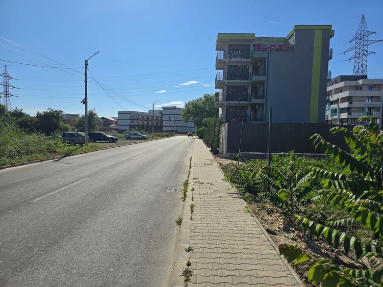 Teren Construcții intravilan de 250 mp, în Nord