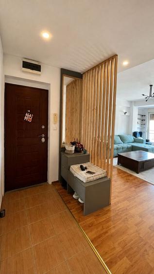 Apartament cu 3 camere decomandat, mobilat în Aradului