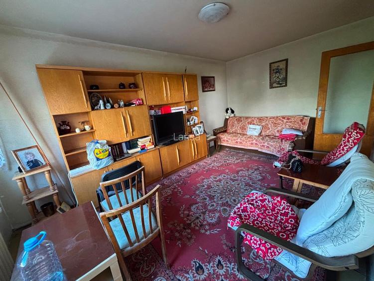 APARTAMENT 3 CAMERE - DRUMUL TABEREI