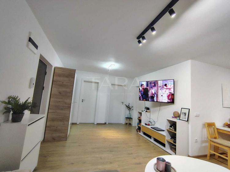 Apartament cu 3 camere decomandat, mobilat în Baciu