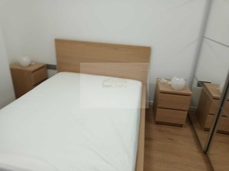 Apartament cu 2 camere semidecomandat, mobilat în Semicentral