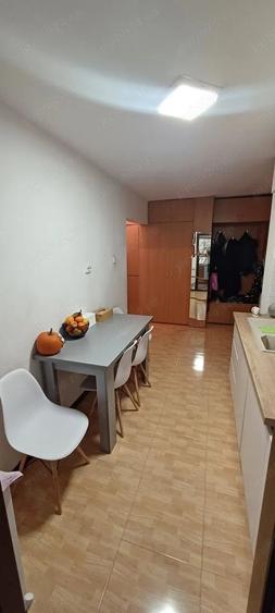 Apartament cu 2 camere decomandat în Anda