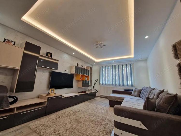 Apartament cu 2 camere decomandat în Vasile Alecsandri