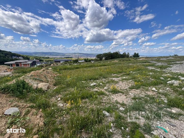 Teren de 1200 mp, în Feleacu